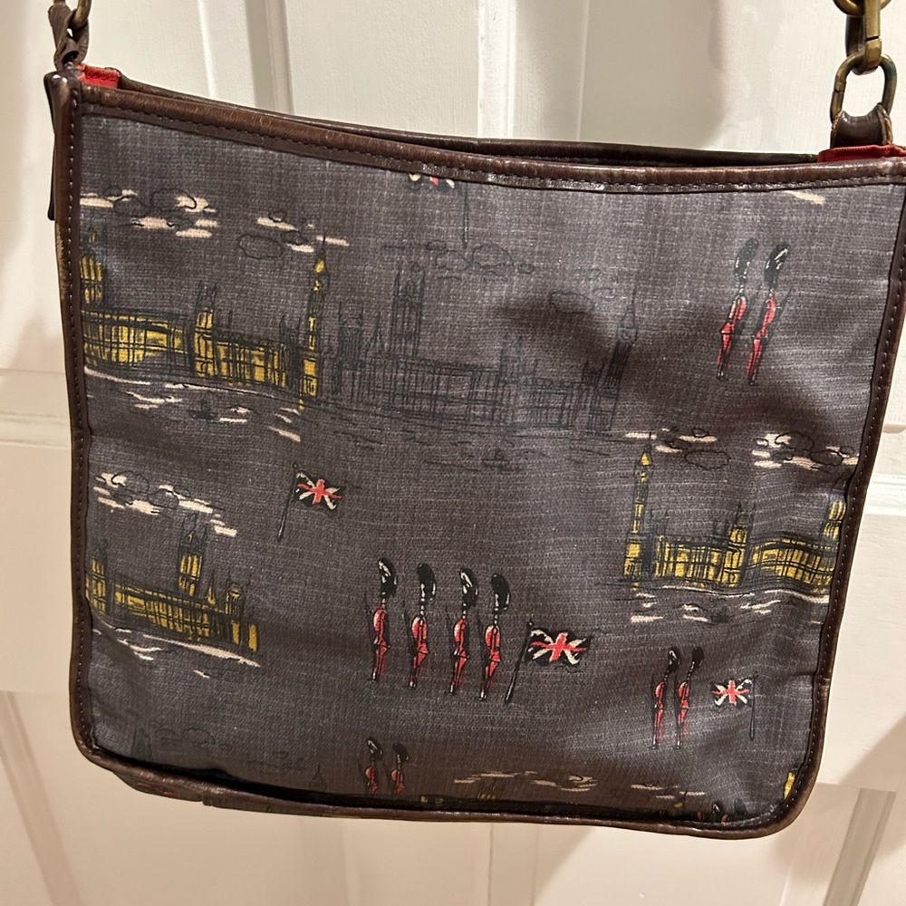 Boden cross body bag - Picture 2 of 5